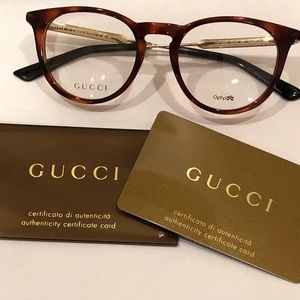 Gucci frames + case